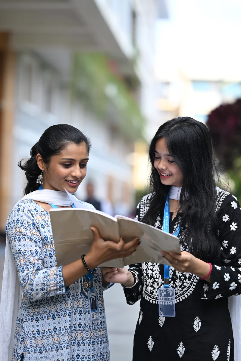 B.B.A. LL.B.(H) students